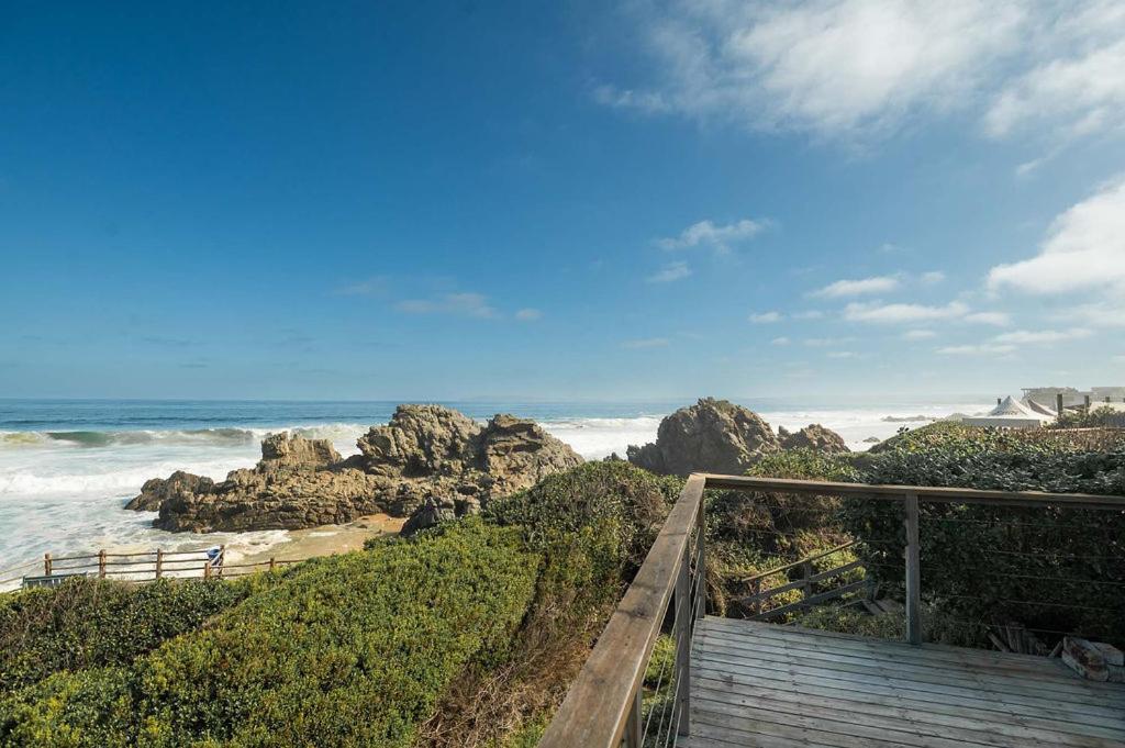 Picnic Rock Seaside Accommodation Keurboomstrand Room photo